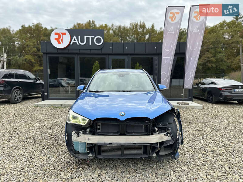 Позашляховик / Кросовер BMW X1 2017 в Львові фото 9 Позашляховик / Кросовер BMW X1 2017 в Львові