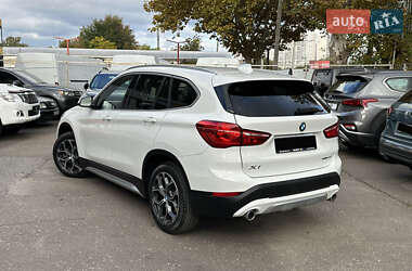 Внедорожник / Кроссовер BMW X1 2019 в 