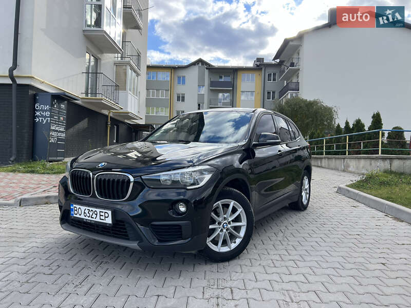 Внедорожник / Кроссовер BMW X1 2016 в Тернополе фото 3 Внедорожник / Кроссовер BMW X1 2016 в Тернополе