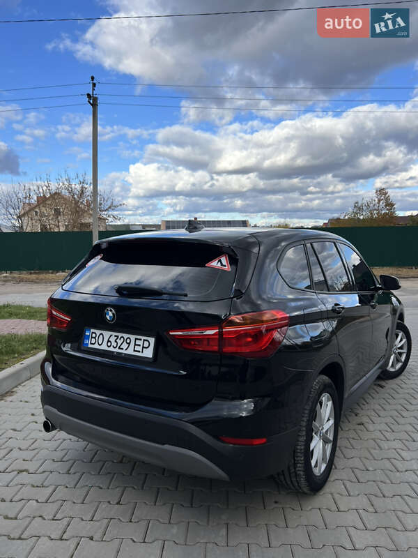 Внедорожник / Кроссовер BMW X1 2016 в Тернополе фото 13 Внедорожник / Кроссовер BMW X1 2016 в Тернополе