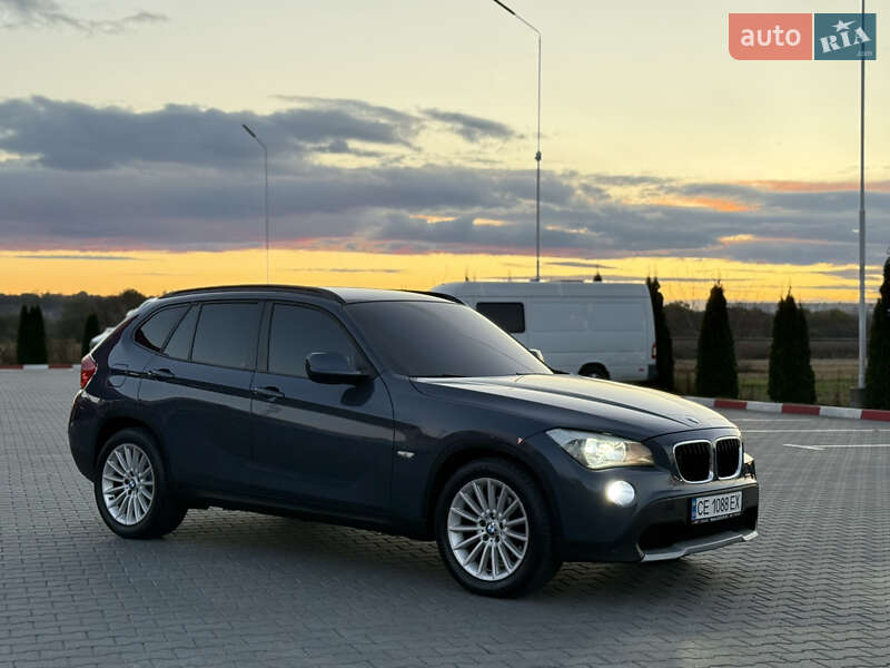 Внедорожник / Кроссовер BMW X1 2011 в Черновцах