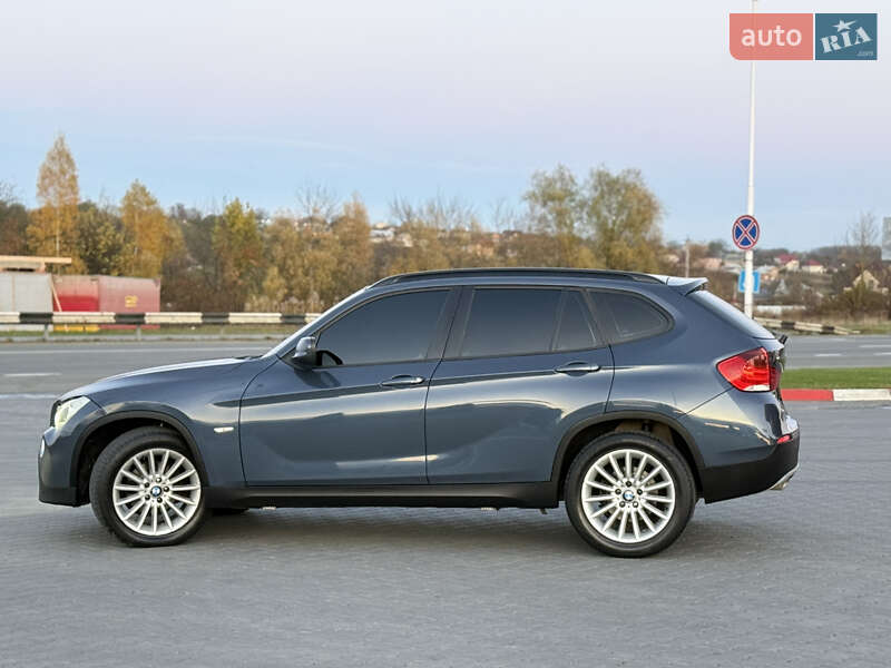 Внедорожник / Кроссовер BMW X1 2011 в Черновцах