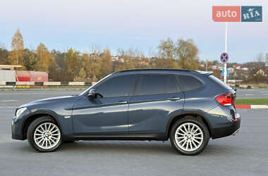 Позашляховик / Кросовер BMW X1 2011 в  фото 15 Позашляховик / Кросовер BMW X1 2011 в