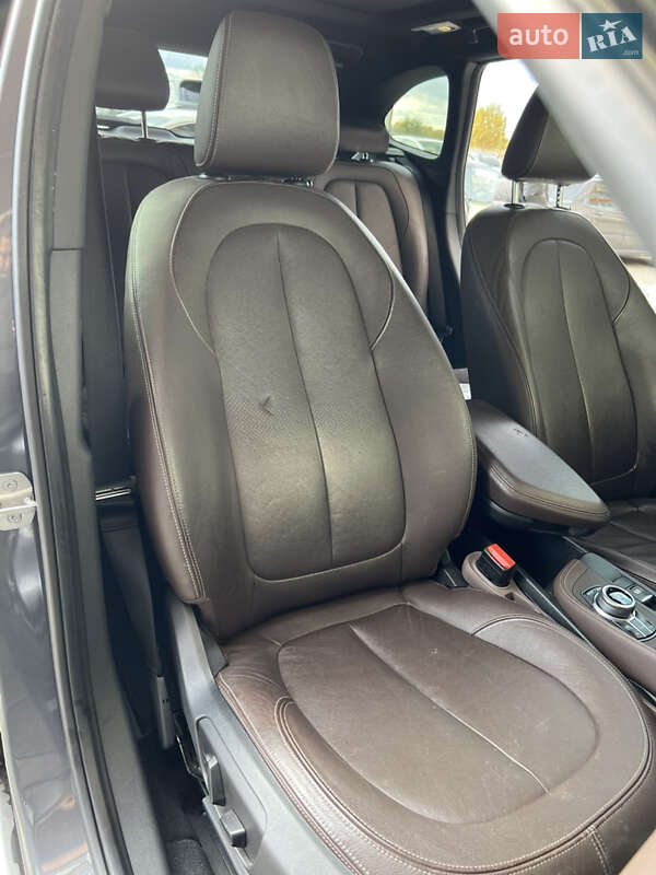 Внедорожник / Кроссовер BMW X1 2016 в Львове фото 27 Внедорожник / Кроссовер BMW X1 2016 в Львове