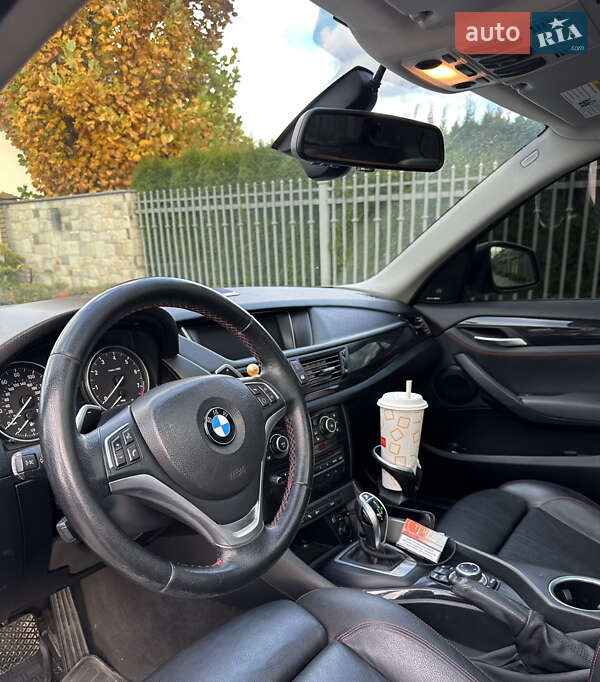 Внедорожник / Кроссовер BMW X1 2012 в Хмельницком