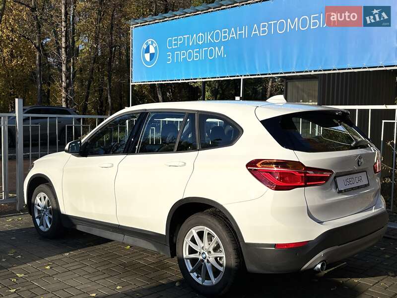 Внедорожник / Кроссовер BMW X1 2017 в Черкассах фото 8 Внедорожник / Кроссовер BMW X1 2017 в Черкассах