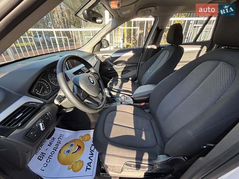 Внедорожник / Кроссовер BMW X1 2017 в Черкассах фото 20 Внедорожник / Кроссовер BMW X1 2017 в Черкассах