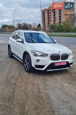 Позашляховик / Кросовер BMW X1 2016 в Вінниці