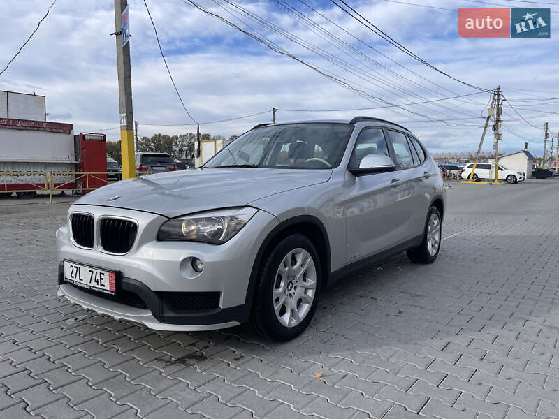 Позашляховик / Кросовер BMW X1 2014 в Чернівцях