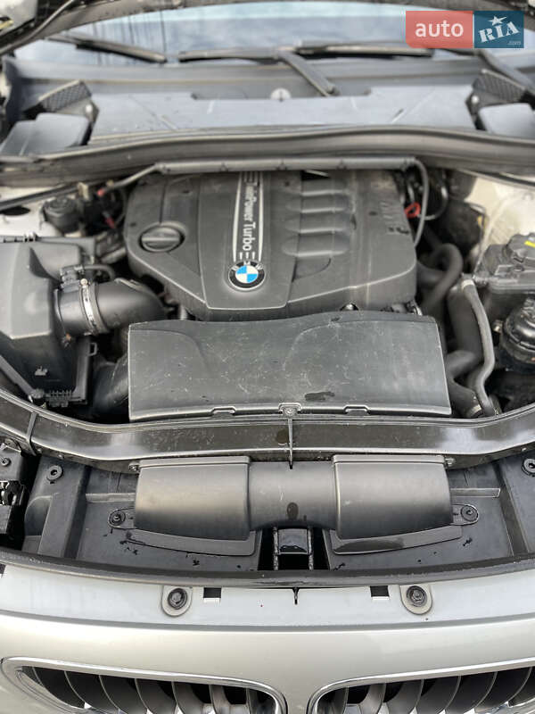 Позашляховик / Кросовер BMW X1 2014 в Чернівцях