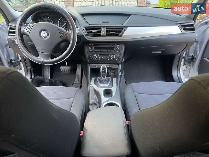 Позашляховик / Кросовер BMW X1 2014 в Чернівцях