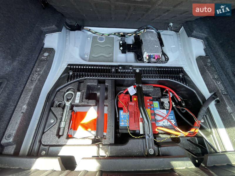 Позашляховик / Кросовер BMW X1 2014 в Чернівцях