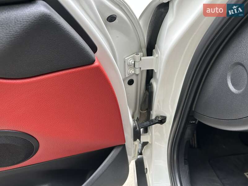 Внедорожник / Кроссовер BMW X1 2014 в Измаиле