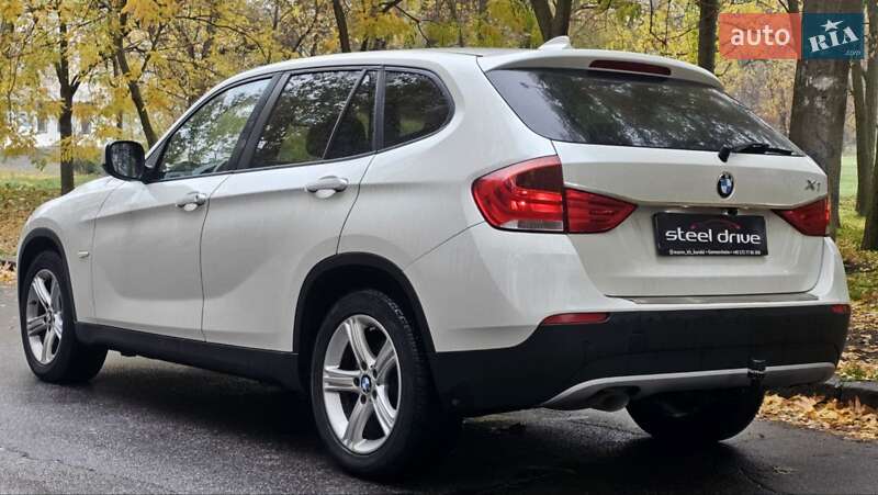 Внедорожник / Кроссовер BMW X1 2011 в Николаеве
