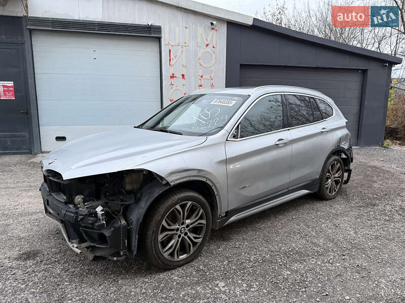 Внедорожник / Кроссовер BMW X1 2016 в Тернополе