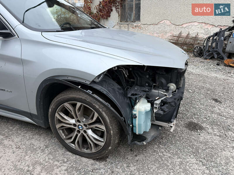 Внедорожник / Кроссовер BMW X1 2016 в Тернополе