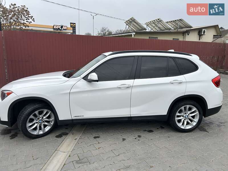 Внедорожник / Кроссовер BMW X1 2014 в Одессе