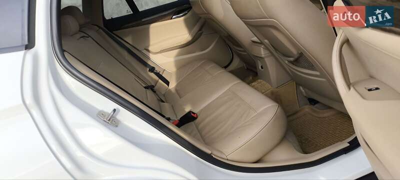 Внедорожник / Кроссовер BMW X1 2012 в Мукачево фото 24 Внедорожник / Кроссовер BMW X1 2012 в Мукачево