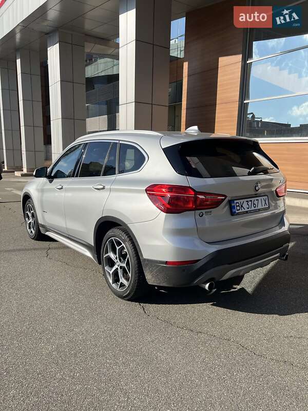 Внедорожник / Кроссовер BMW X1 2017 в Киеве фото 6 Внедорожник / Кроссовер BMW X1 2017 в Киеве