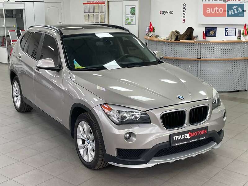 Внедорожник / Кроссовер BMW X1 2014 в Киеве