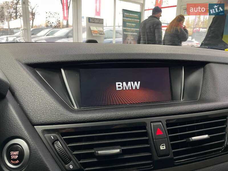 Внедорожник / Кроссовер BMW X1 2014 в Киеве