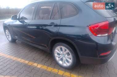Внедорожник / Кроссовер BMW X1 2012 в Киеве