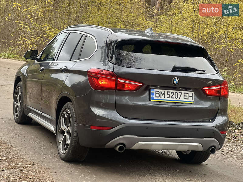 Внедорожник / Кроссовер BMW X1 2016 в Киеве