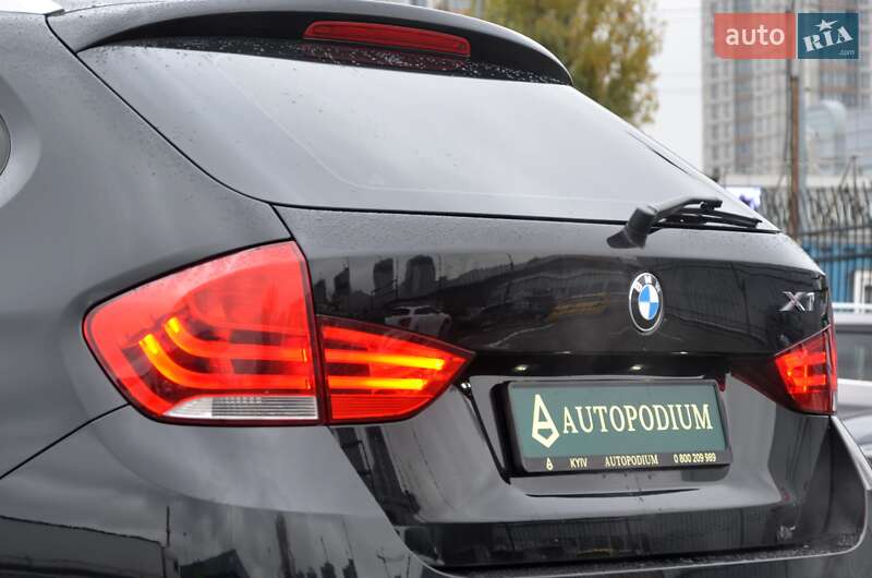 Внедорожник / Кроссовер BMW X1 2013 в Киеве