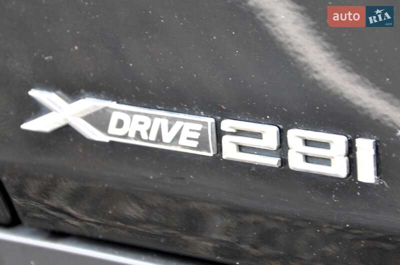 Внедорожник / Кроссовер BMW X1 2013 в Киеве