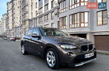 Внедорожник / Кроссовер BMW X1 2010 в Киеве