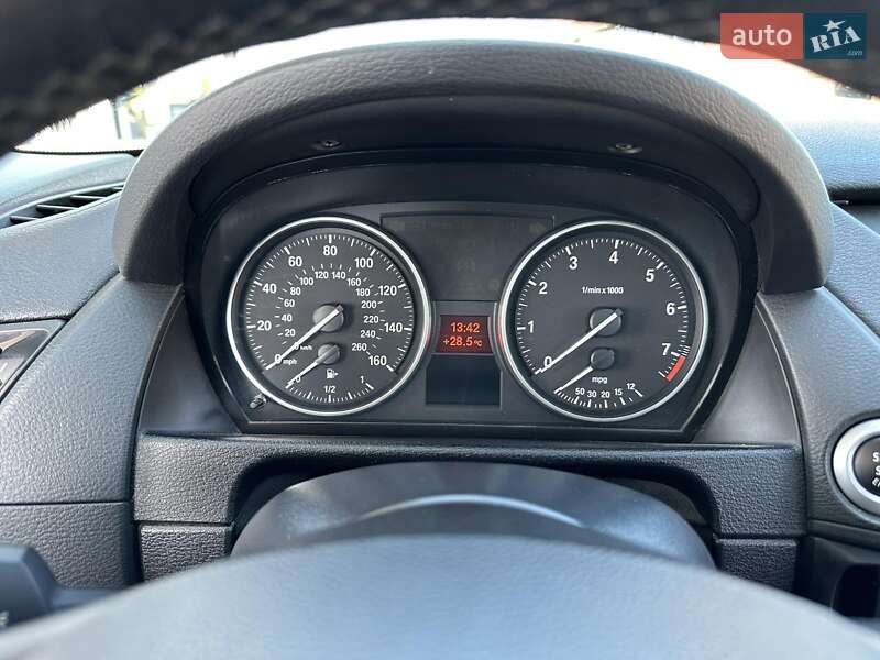 Внедорожник / Кроссовер BMW X1 2013 в Днепре