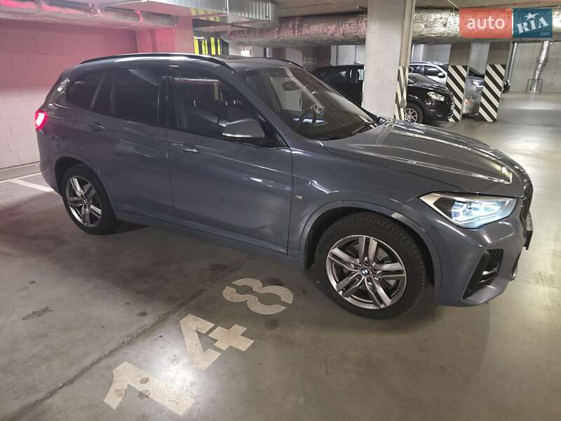 Внедорожник / Кроссовер BMW X1 2022 в Киеве фото 6 Внедорожник / Кроссовер BMW X1 2022 в Киеве
