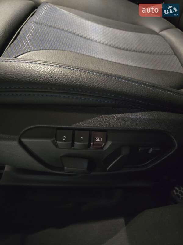 Внедорожник / Кроссовер BMW X1 2022 в Киеве фото 22 Внедорожник / Кроссовер BMW X1 2022 в Киеве