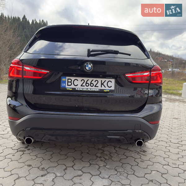 Внедорожник / Кроссовер BMW X1 2015 в Львове фото 3 Внедорожник / Кроссовер BMW X1 2015 в Львове