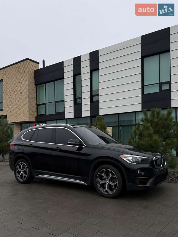 Внедорожник / Кроссовер BMW X1 2019 в Хмельницком