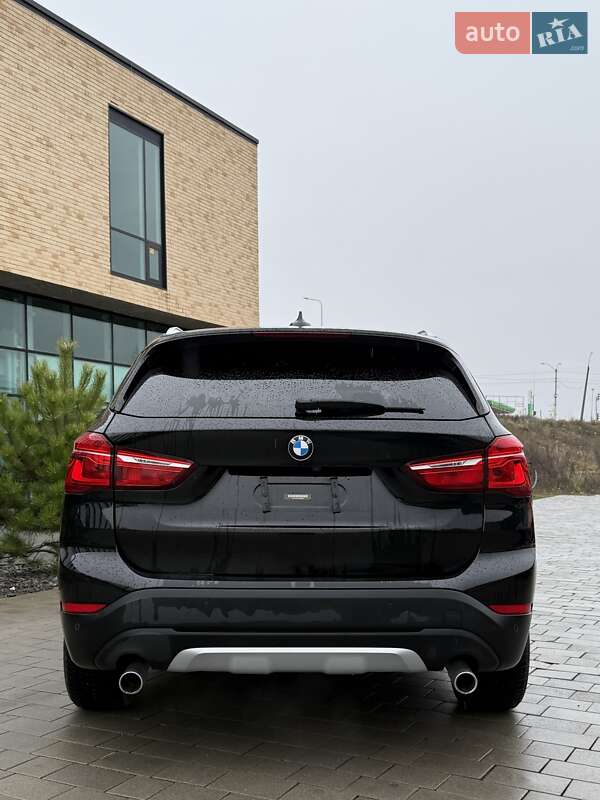 Внедорожник / Кроссовер BMW X1 2019 в Хмельницком