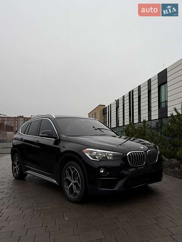 Внедорожник / Кроссовер BMW X1 2019 в Хмельницком