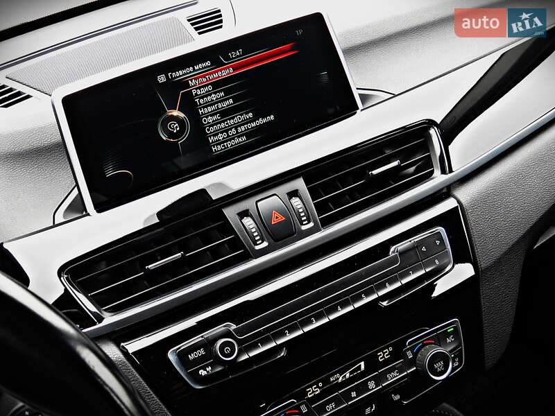 Внедорожник / Кроссовер BMW X1 2015 в Черкассах