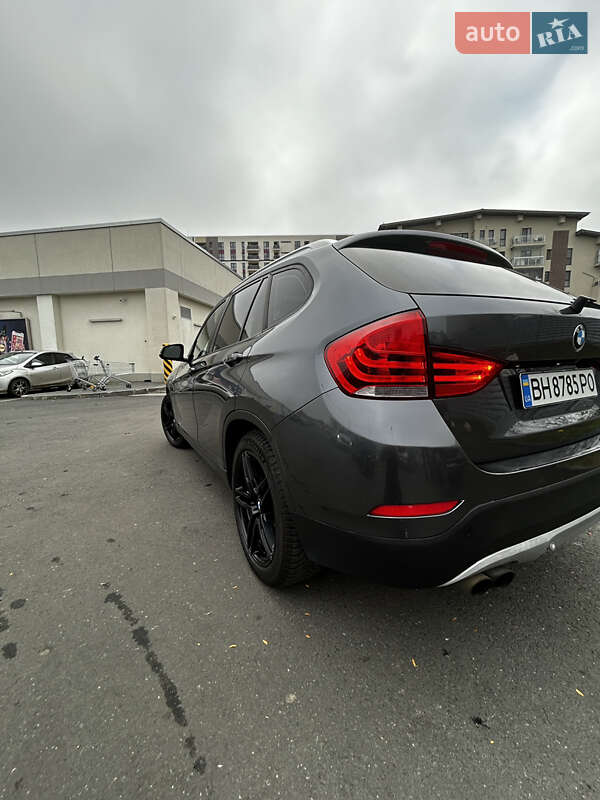 Внедорожник / Кроссовер BMW X1 2014 в Одессе