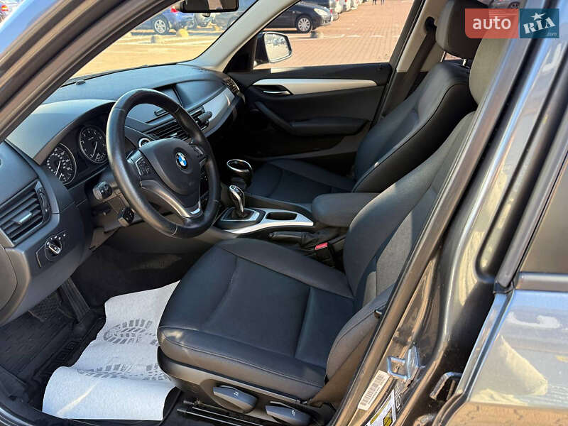 Внедорожник / Кроссовер BMW X1 2014 в Житомире