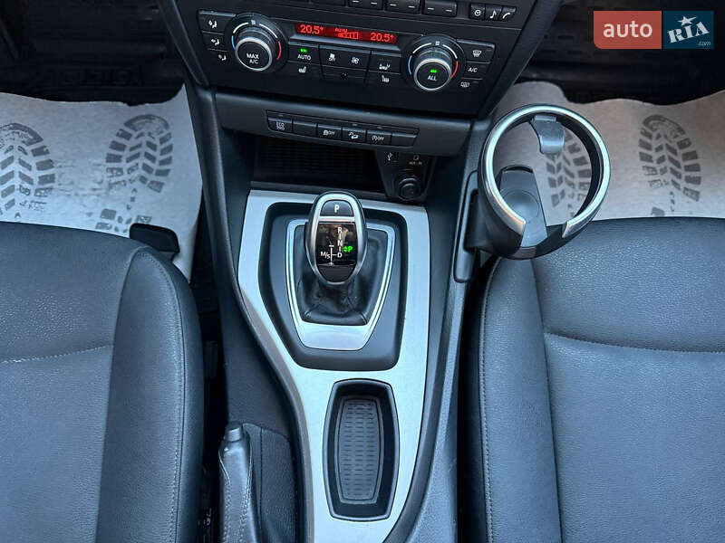 Внедорожник / Кроссовер BMW X1 2014 в Житомире