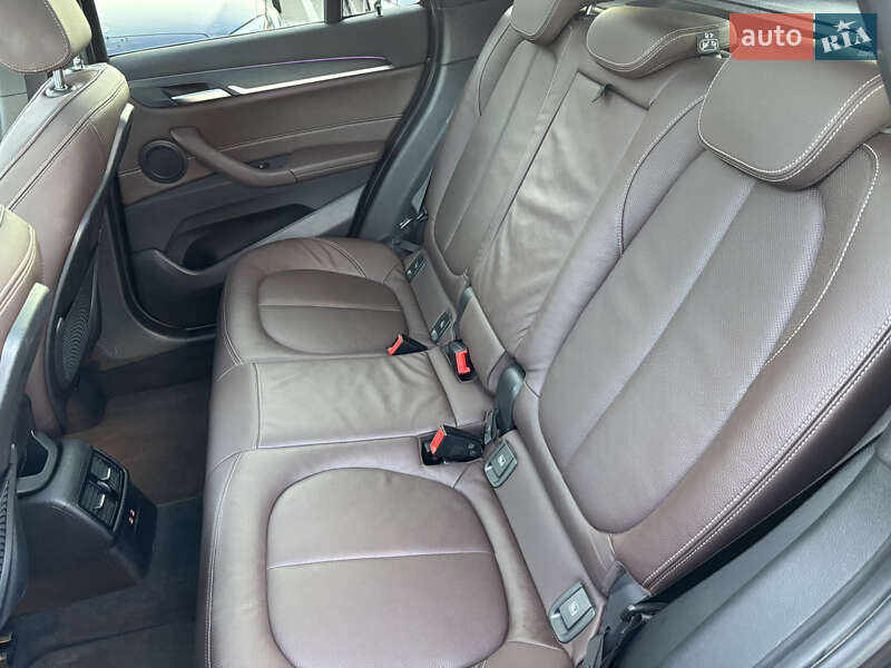 Позашляховик / Кросовер BMW X1 2022 в Києві фото 28 Позашляховик / Кросовер BMW X1 2022 в Києві