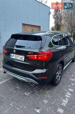 Внедорожник / Кроссовер BMW X1 2017 в Запорожье