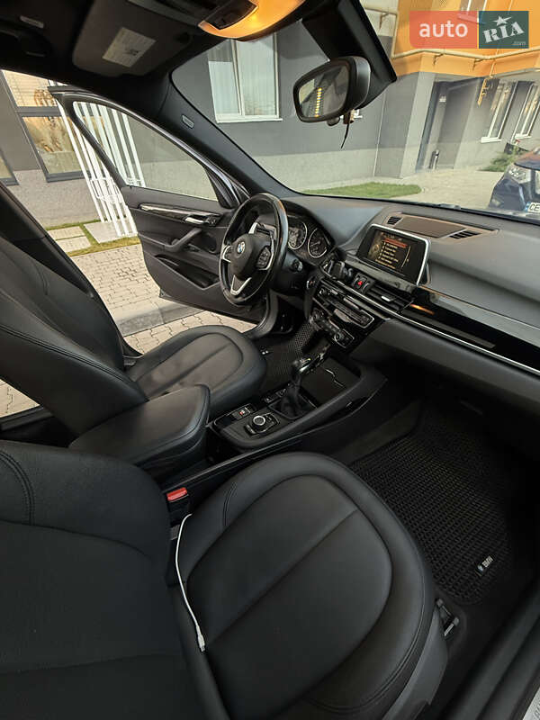 Внедорожник / Кроссовер BMW X1 2016 в Черновцах