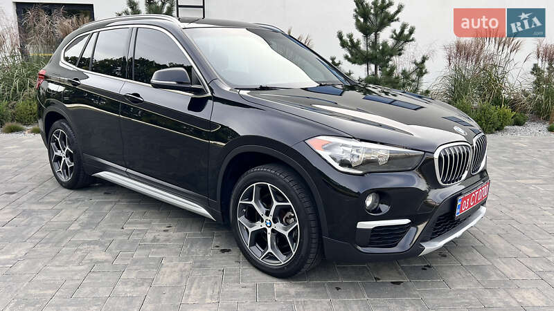 Внедорожник / Кроссовер BMW X1 2018 в Луцке