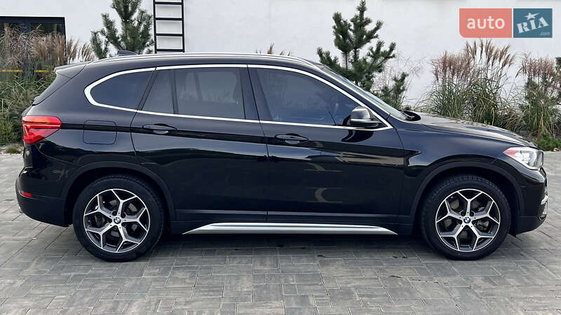 Внедорожник / Кроссовер BMW X1 2018 в Луцке