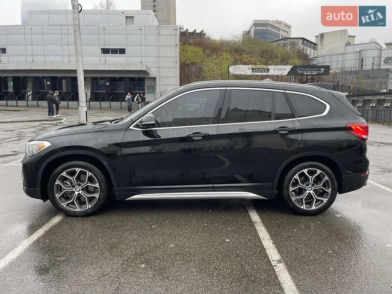 Внедорожник / Кроссовер BMW X1 2019 в Киеве
