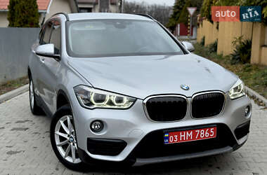 Внедорожник / Кроссовер BMW X1 2018 в Ужгороде