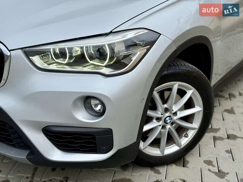 Внедорожник / Кроссовер BMW X1 2018 в Ужгороде