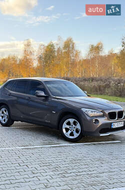 Внедорожник / Кроссовер BMW X1 2011 в Львове